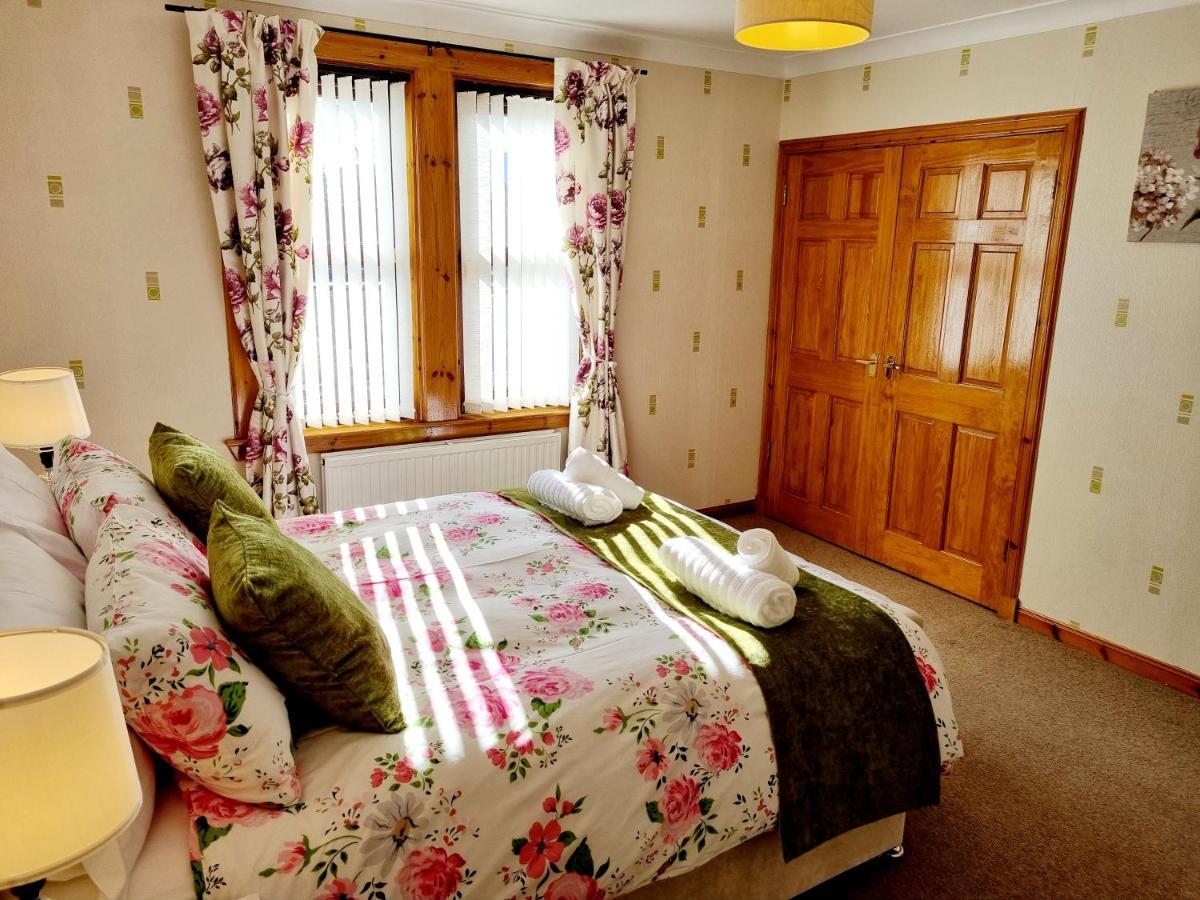 Inverness City 3 Bedroom House Free Parking Dış mekan fotoğraf