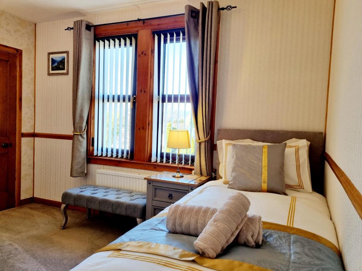 Inverness City 3 Bedroom House Free Parking Dış mekan fotoğraf