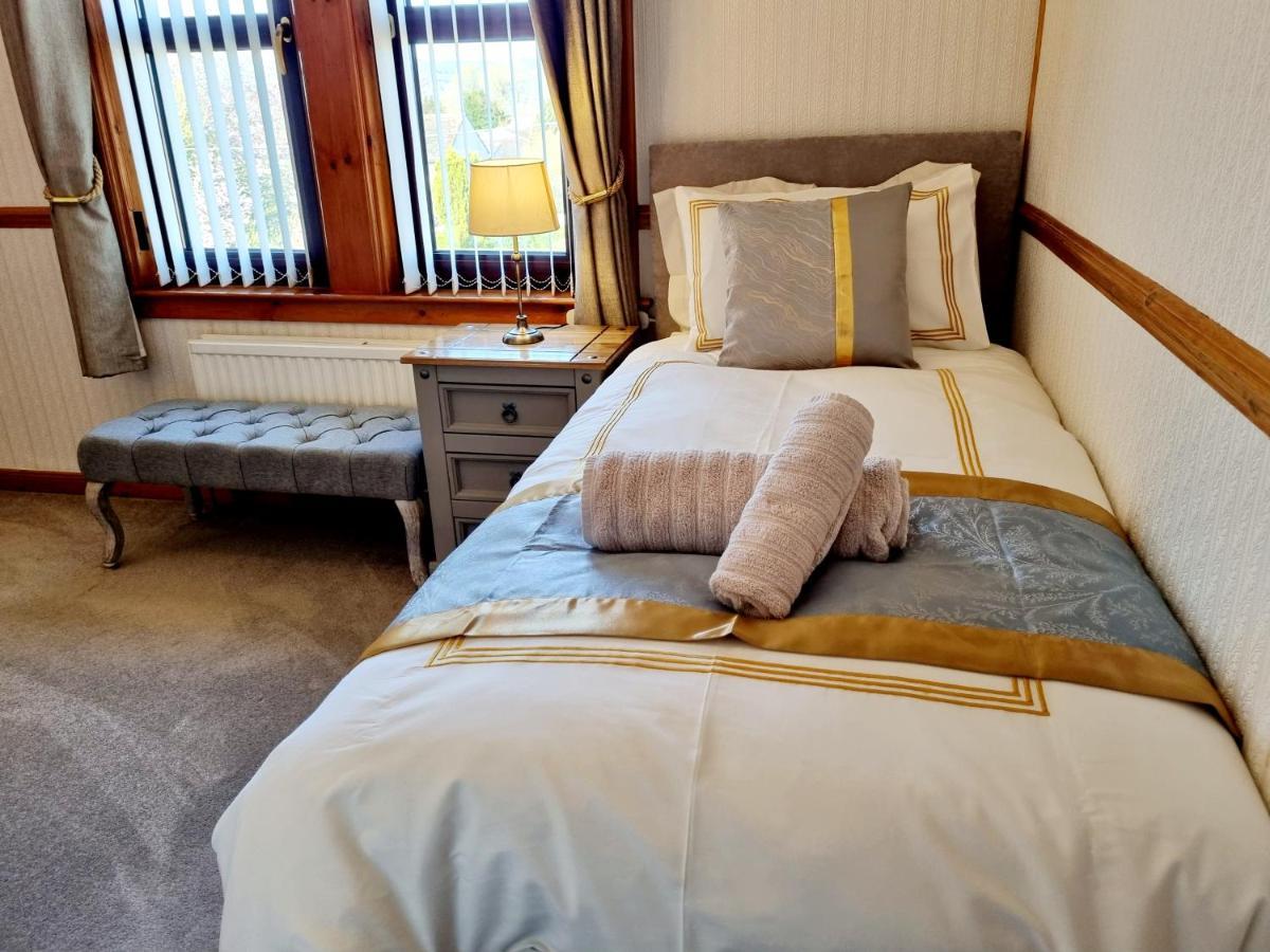 Inverness City 3 Bedroom House Free Parking Dış mekan fotoğraf
