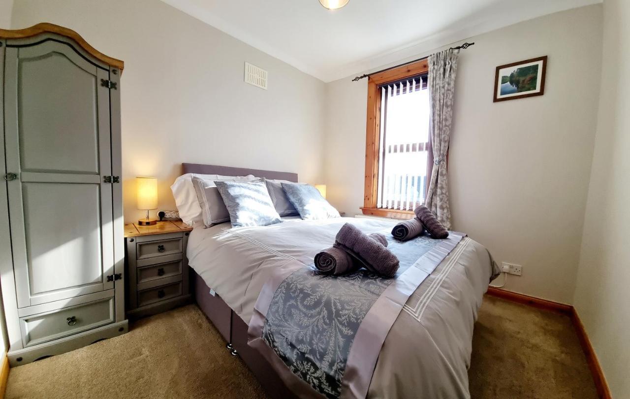 Inverness City 3 Bedroom House Free Parking Dış mekan fotoğraf