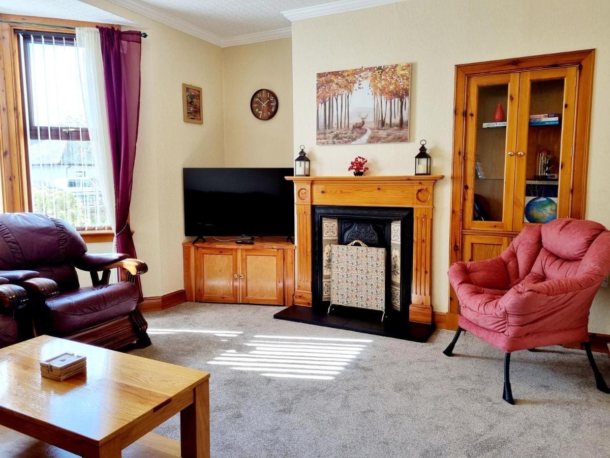 Inverness City 3 Bedroom House Free Parking Dış mekan fotoğraf